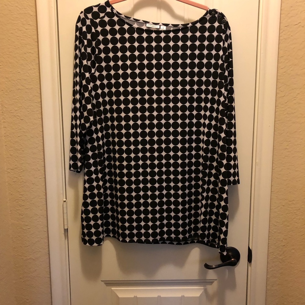 Black & White Blouse